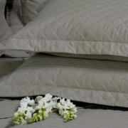 Kit: 1 Cobre-leito Solteiro + 1 Porta-travesseiro Cetim de Algodo 400 fios - Solacium Taupe - Dui Design
