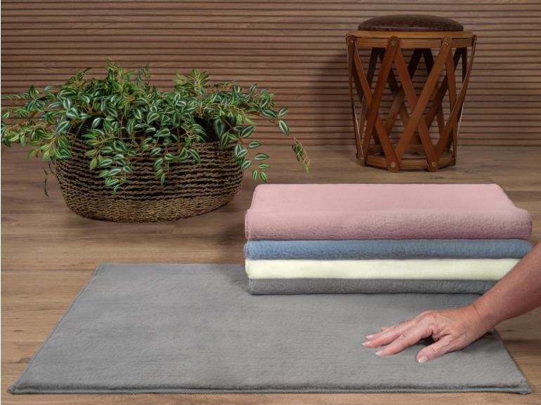 Tapete 40x60cm Efeito Pele de Coelho com Antiderrapante 1440 g/m� - Rabbit - Dui Design