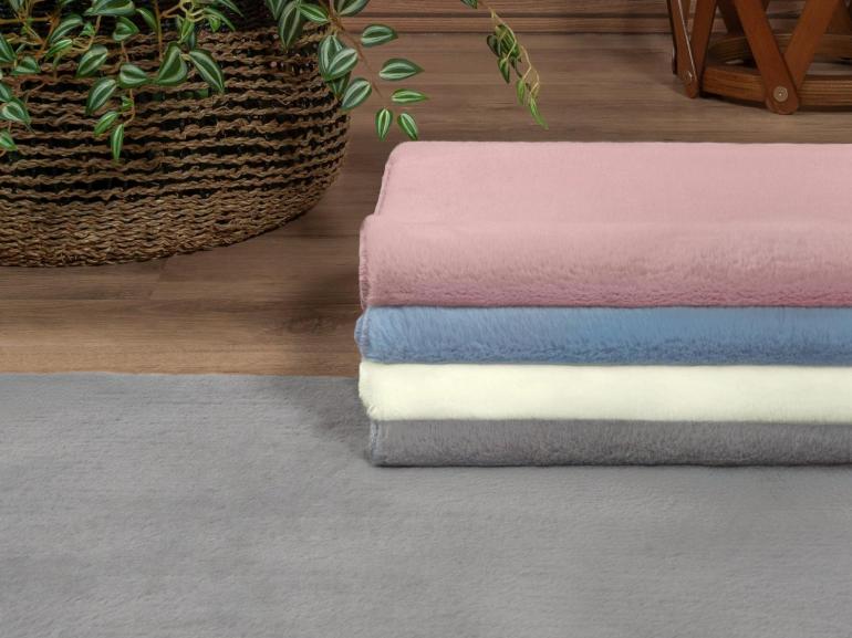 Tapete 40x60cm Efeito Pele de Coelho com Antiderrapante 1440 g/m� - Rabbit - Dui Design