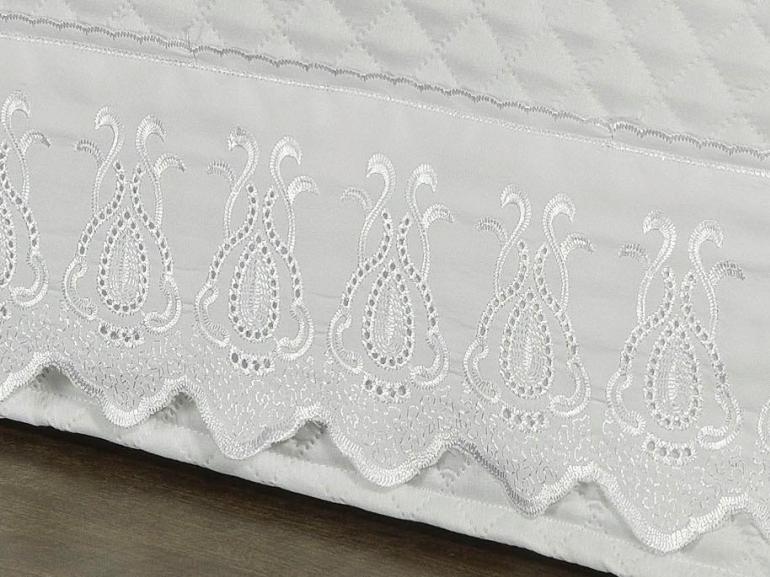 Saia para cama Box Matelassada com Bordado Inglês King - Toscana Branco - Dui Design