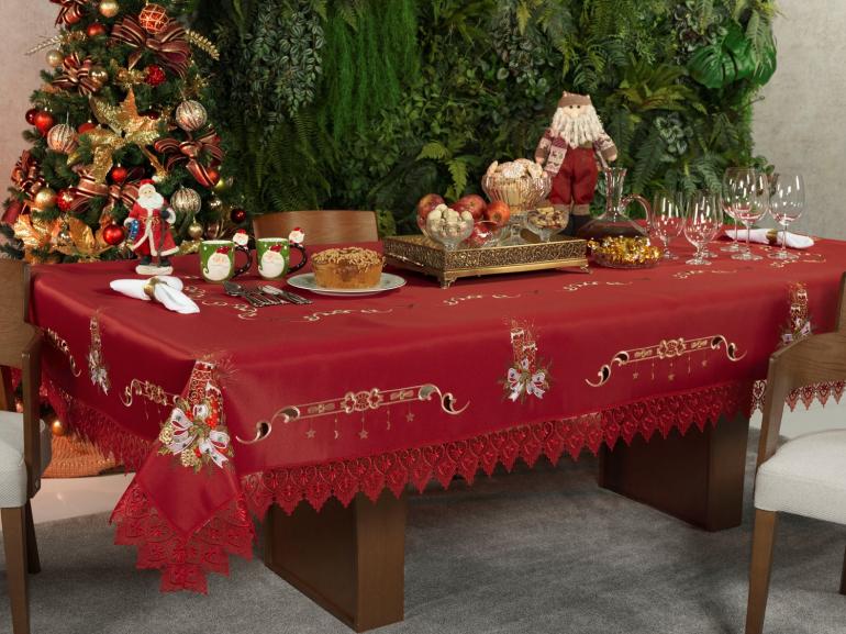 Toalha de Mesa Natal com Bordado Richelieu Quadrada 8 Lugares 220x220cm -  Tradição Vermelho - Dui Design | Vida e Cor