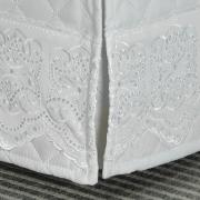 Saia para cama Box Matelassada com Bordado Inglês Casal - Venetian Branco - Dui Design