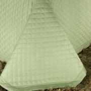 Kit: 1 Cobre-leito King + 2 porta-travesseiros Cetim 300 fios 100% Algodo - Victorios Verde - Dui Design